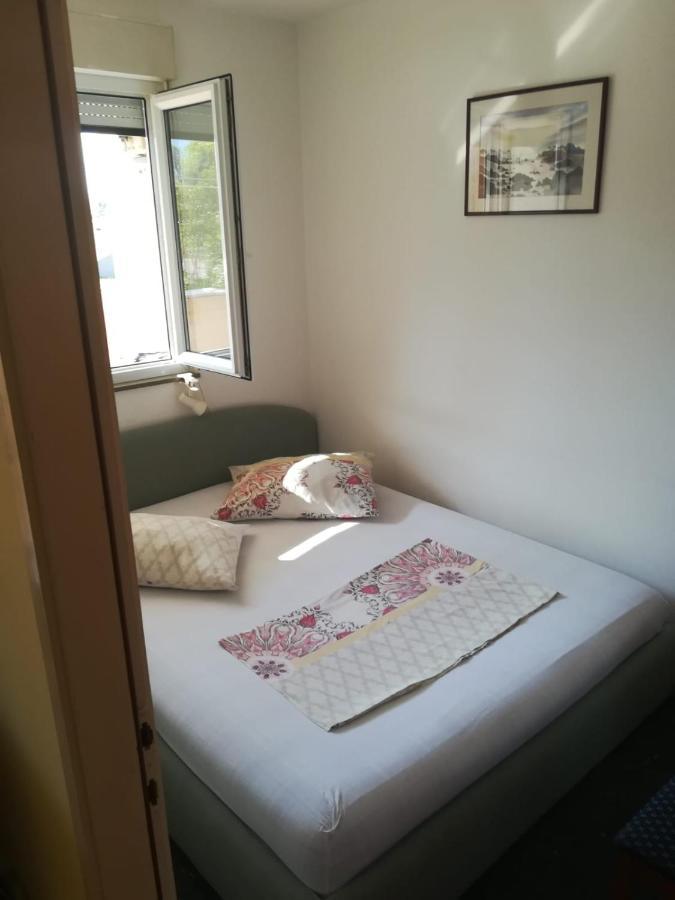 Apartman Stanic Omiš Esterno foto